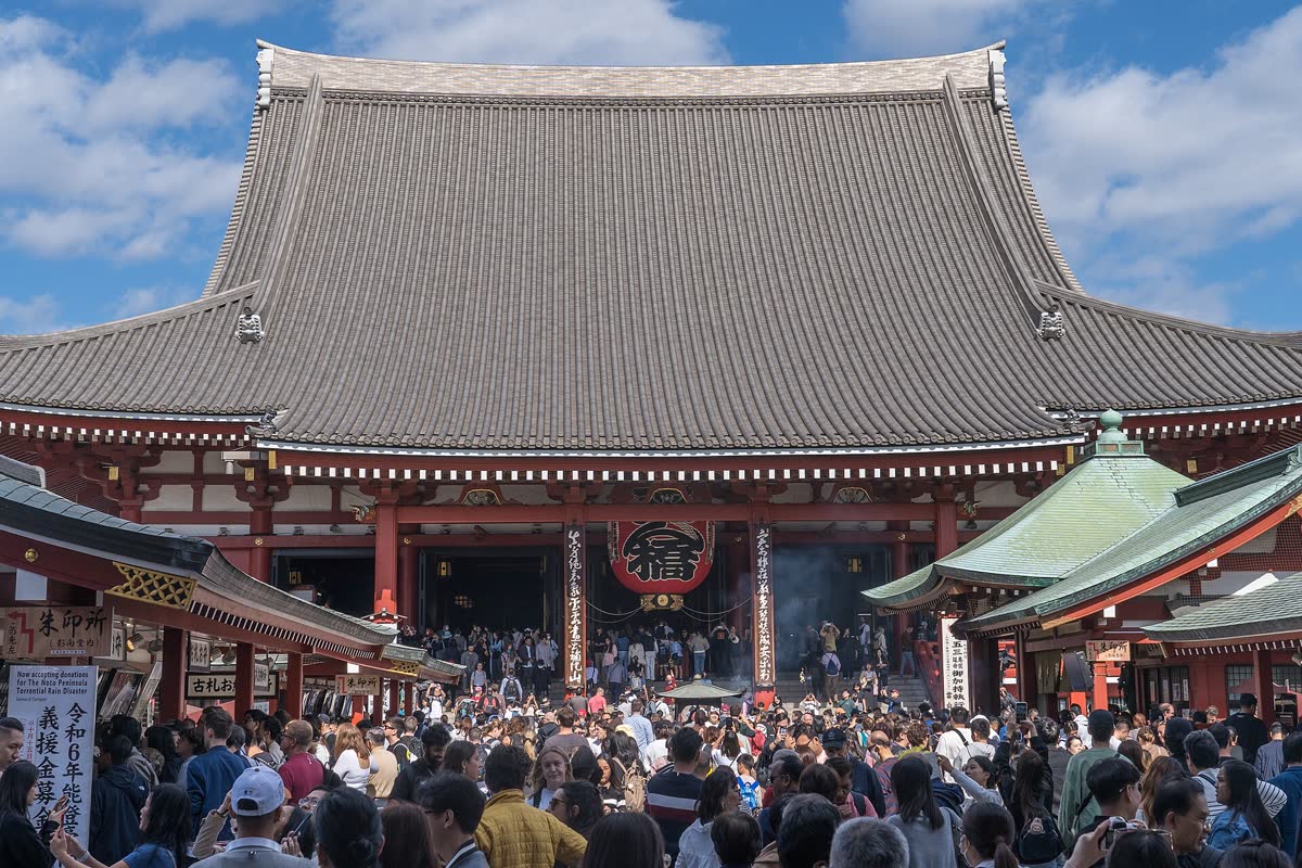 Sensō-ji Temple main hall, Asakusa